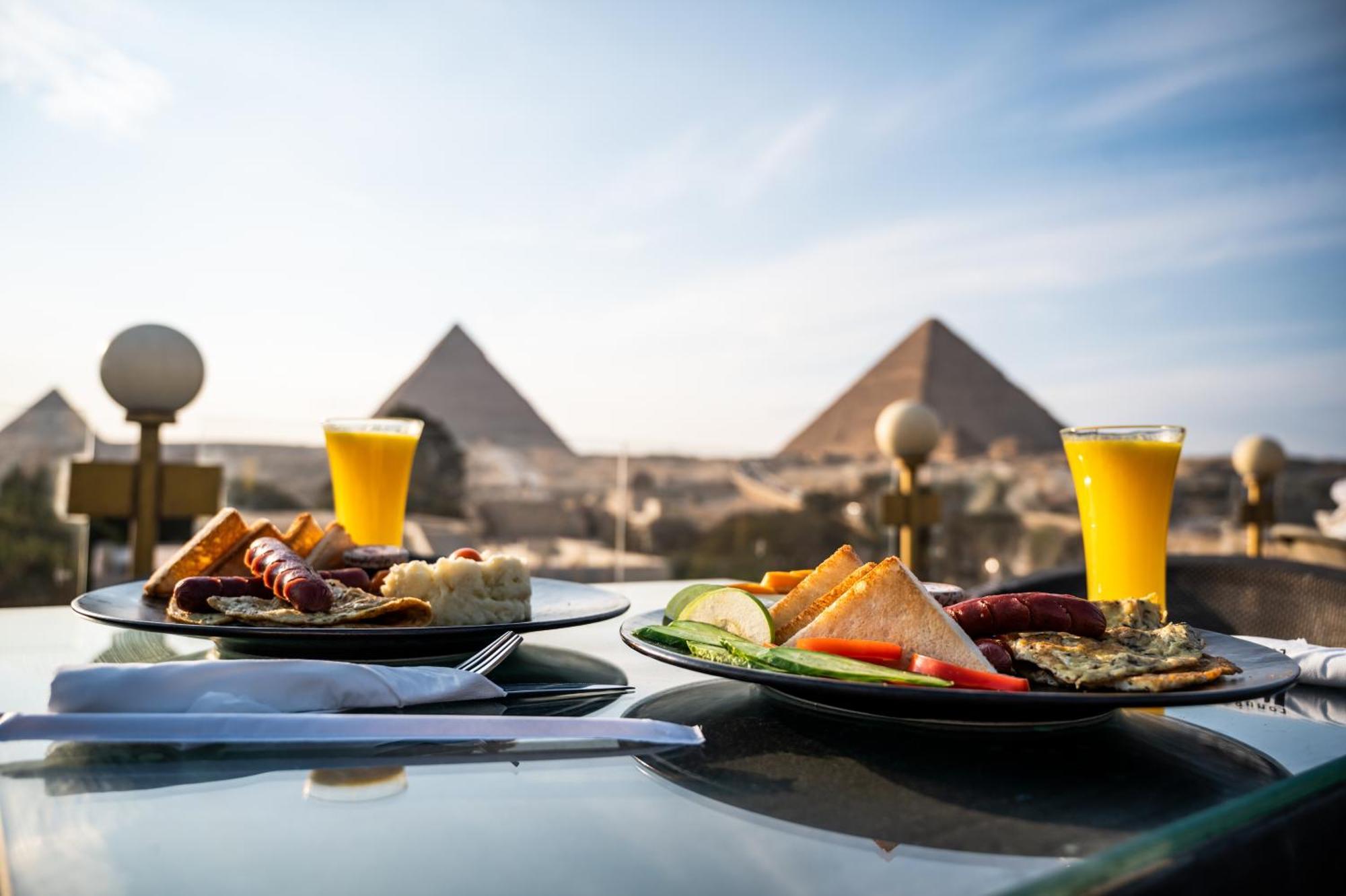 Shadow Pyramids Suites And Jacuzzi Kafret el-Gabal Екстериор снимка